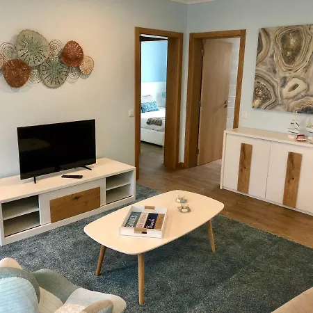 Casa Da Miragaia أنغرا دو إِراويزو